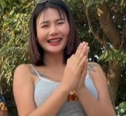 น้องพิม สาวอีสาน คู่เทพ