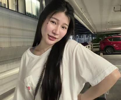น้องกิ๊ฟ Giftyeaa69 คู่เทพ ท่าหมาจุกๆ onlyfans